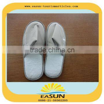 Hot sale all kinds of customize wholesale hotel slippers from china