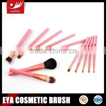 Delicate colors of 13 pcs makeup brush travel size set