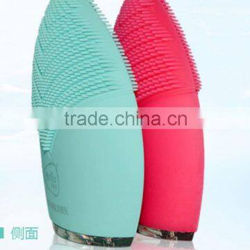 Professional hand and face cleaning brush Improves facial and neck muscle tone