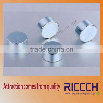 China Powerful Ndfeb Permanent Round Disk Strong Neodymium N35 Magnets photo-4