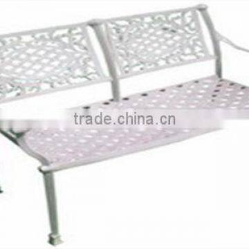 outdoor/indoor white love seat 18339