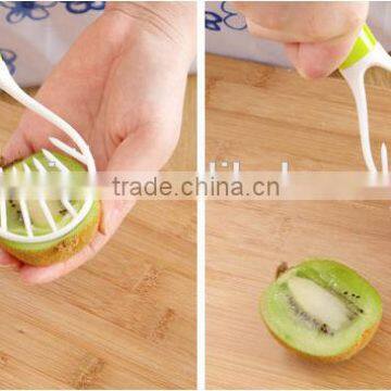 Multifunction Food Grade Plastic Fruit Corer / Pitter and Slicer photo-5