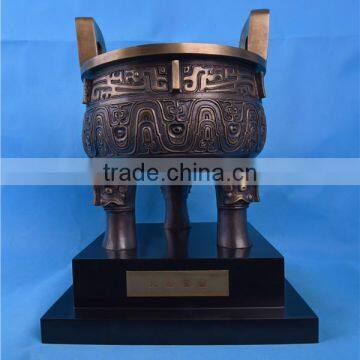 China Style Bronze Tripod Artwork/Chinese Classical Bronze Tripod Sculpture/Bronze Decoration photo-2