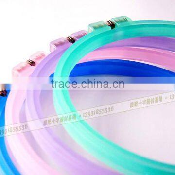 24 Plastic Hand Embroidery Cross Stitch Hoops photo-4