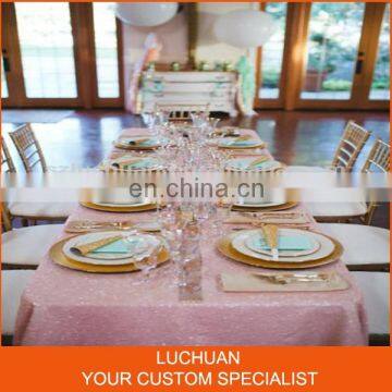 Newest Romantic Pink Color Made in China Table Cloth