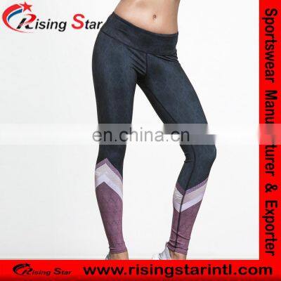 Hot Women Leggings in Parting Stylish photo-2