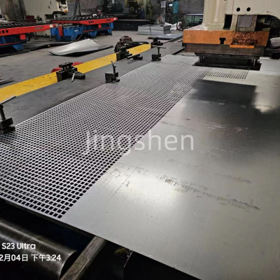 Welded Perforated Aluminum Mesh Panels for Partitions photo-1