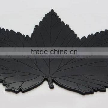 Car Styling Mat Powerful Silica Gel Magic Dashboard Sticky Pad Maple Leaf Mat Anti-Slip Non Slip Mat for Phone Car Accessories photo-3