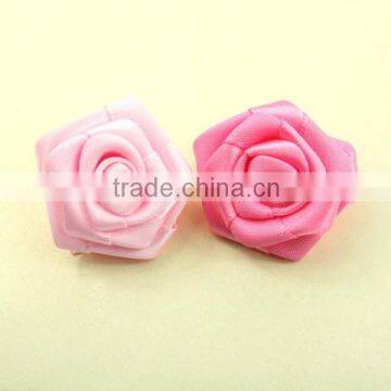 Flowers made with satin ribbon