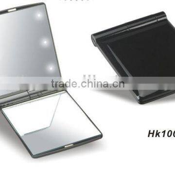 Plastic compact mirror with 6 LED