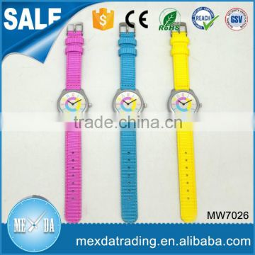 New wholesale nylon strap water resistant cheap watch for children