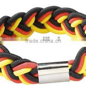 2014 the newest paracord braiding bracelets