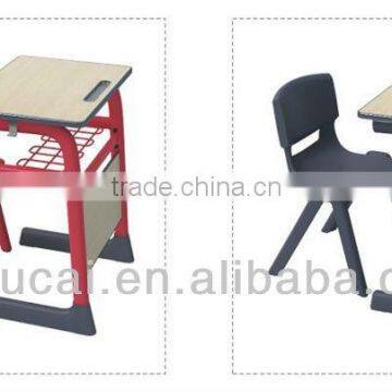 Single melamine board school desk with chairs