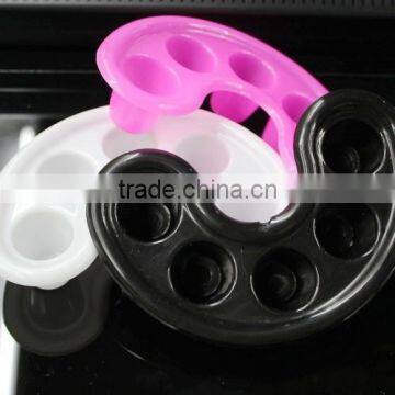 2015 Manicure Tools New Designed Five Fingers Bubble Hand Plastic Bowl for Nail Art photo-2