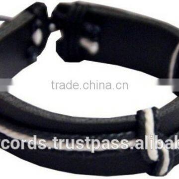 Beautiful attractive simple and sober leather bracelet for teens mens and womens cross bracelet