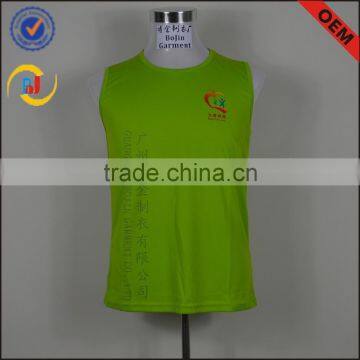 Green color dry-fit short sleeved t-shirts with logo for men