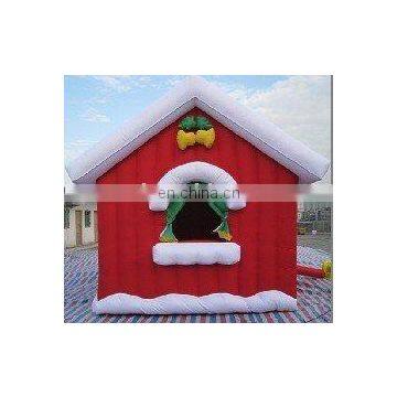 Red lovely warm inflatable christmas house