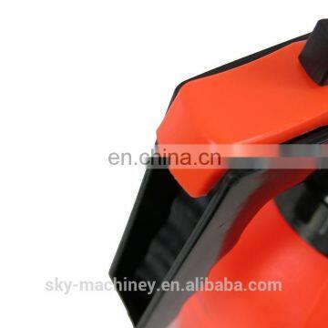 Hot Selling 1.5 Litre Pressure Household Cleaning Chemical-resistant Sprayer photo-6