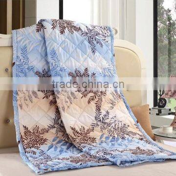 Hot sale cashmere surface fabric microfibre filled thin goose down feather duvet manufacturer