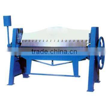 Folding machine for roof sheet