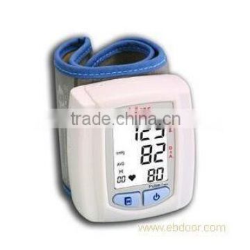 Safebond CE Quality Large Screen Digital Wrist type Blood Pressure Monitor