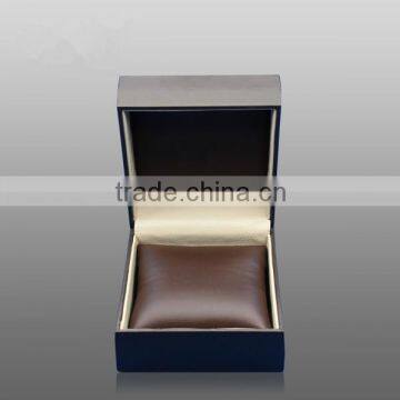 Classics Chocolate Color Plastic Single Watch Box Gift Single Watch Box photo-2