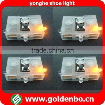 2013 fashion blinking shoe LED light