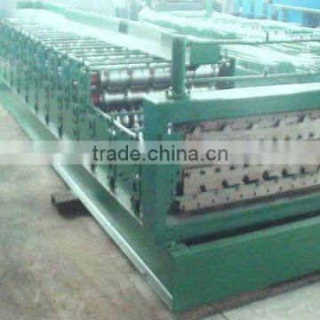 Double deck roof panel roll forming machine