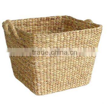Water hyacinth basket