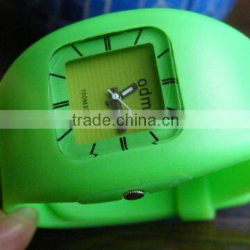 2011 new fashion and most promotional jelly ODM silicone watches