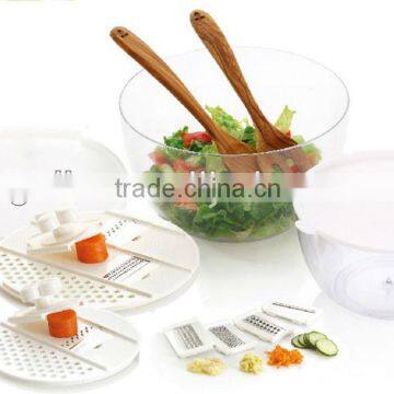 New multi-fuctional salad bowl with grater