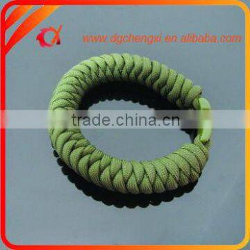 Wholesale Good Quality 550 Paracord Bracelet With Plastic Buckle photo-2