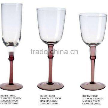 COLOR STEM CHAMPAGNE FLUTES