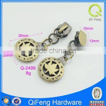 Q-2499 White Tape Metal Zipper Custom Color Maple Leaf Shape photo-3