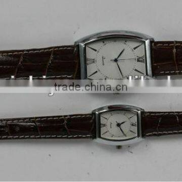 Special rectangular crozzling twin watches emulational leather watches for valentines