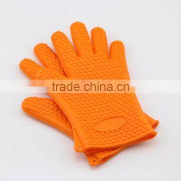 Heart shaped Orange silicone Oven Mitt