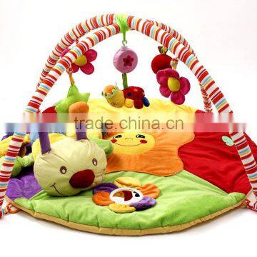 Wholesale caterpillar baby crawling indoor kids soft play mats with hanging toys M5082806