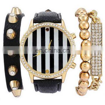 New Arrival Fashion Beautiful Fancy Ladies Gold Bracelet Watch photo-5
