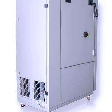Climate Test Chamber for Glasses