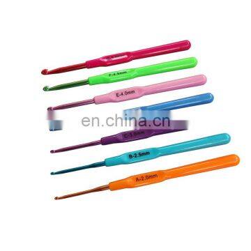 Knitting tool sweater needle alumina plastic handle color crochet hooks with opp bag