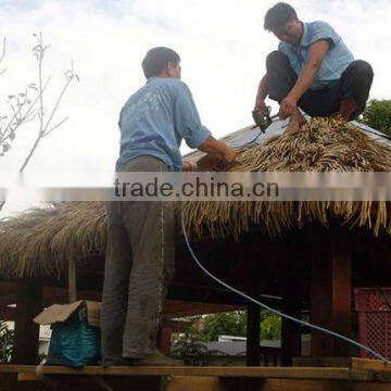 Set up artificial thatching roof reed,water reed thatch house