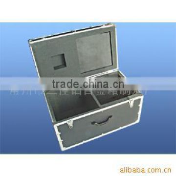 Aluminum case