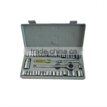 40-pcs 1/4"and 3/8" DR. socket wrench torque wrench package