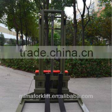 Straddle Legs Automatic Electric Pallet Truck Stacker photo-2