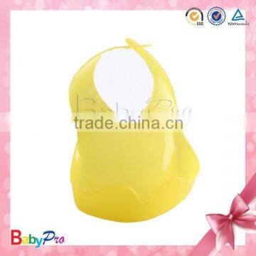 2015 China wholesale Baby care waterproof Plastic Bib for toddler