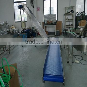 plastic inclinding belts conveyor systemfor package machines