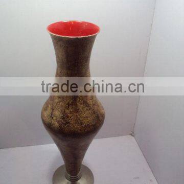 Aluminium Curve Shape Vase