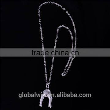 Handcraft Silver Pendant Necklace Spring Exerciser Friendship Necklace Pure Silver Necklace 92 Silver Jewelry Manufacturer XLY02