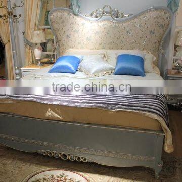 Luxury French Neoclassic Rococo European Royal Furniture Bedroom Bed Set