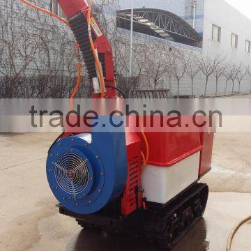 Crawler type and high power blower sprayer for tall tree